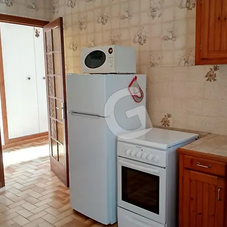 펜션 Maison 6 Pers A 900m De La Avec Terrasses Et Parking, Animaux Acceptes - Fr-1-357-319