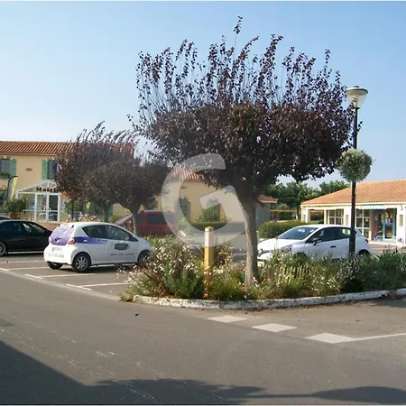 Maison 6 Pers A 900m De La Avec Terrasses Et Parking, Animaux Acceptes - Fr-1-194-414 度假居 雅尔河畔圣万康