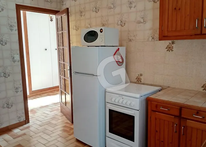 度假居 Maison 6 Pers A 900m De La Avec Terrasses Et Parking, Animaux Acceptes - Fr-1-194-414