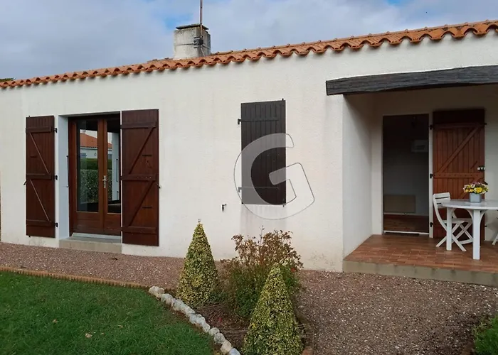 Maison 6 Pers A 900m De La Avec Terrasses Et Parking, Animaux Acceptes - Fr-1-194-414 度假居