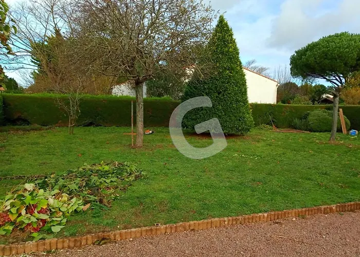 度假居 Maison 6 Pers A 900m De La Avec Terrasses Et Parking, Animaux Acceptes - Fr-1-194-414 *