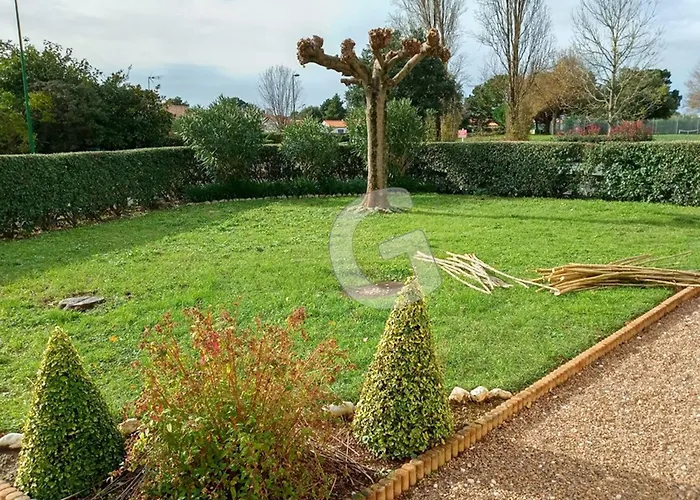 Maison 6 Pers A 900m De La Avec Terrasses Et Parking, Animaux Acceptes - Fr-1-194-414 雅尔河畔圣万康